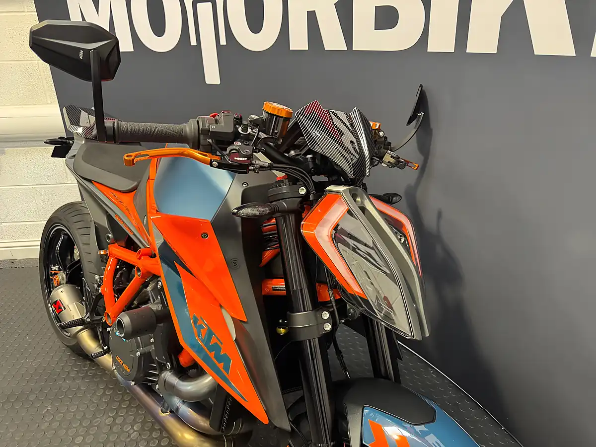 Used 2022 Ktm 1290 Super Duke R - Interior and Exterior details 6