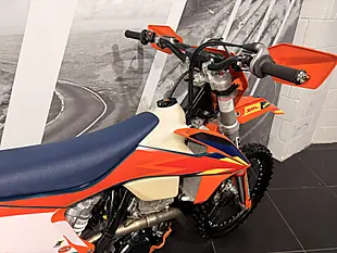 Used 2022 Ktm 250 Exc-F Orange - Interior and Exterior details 5