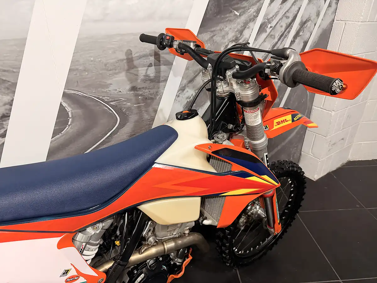 Used 2022 Ktm 250 Exc-F Orange - Interior and Exterior details 5
