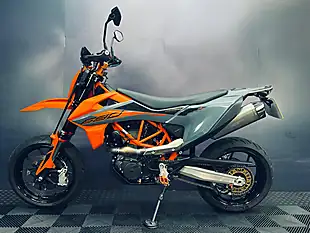 Used 2022 Ktm 690 Smc R Orange - Interior and Exterior details 3