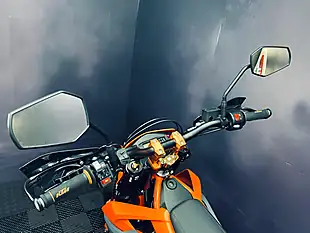 Used 2022 Ktm 690 Smc R Orange - Interior and Exterior details 7