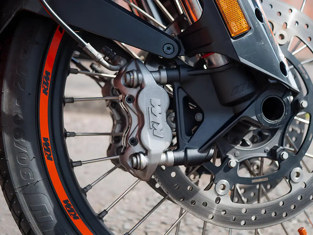 Used 2022 Ktm 890 Adventure Black / Orange - Interior and Exterior details 10