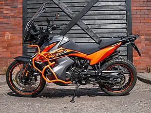 Used 2022 Ktm 890 Adventure Black / Orange - Interior and Exterior details 17