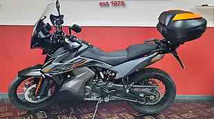 Used 2022 Ktm 890 Adventure Grey - Interior and Exterior details 10