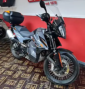 Used 2022 Ktm 890 Adventure Grey - Interior and Exterior details 14