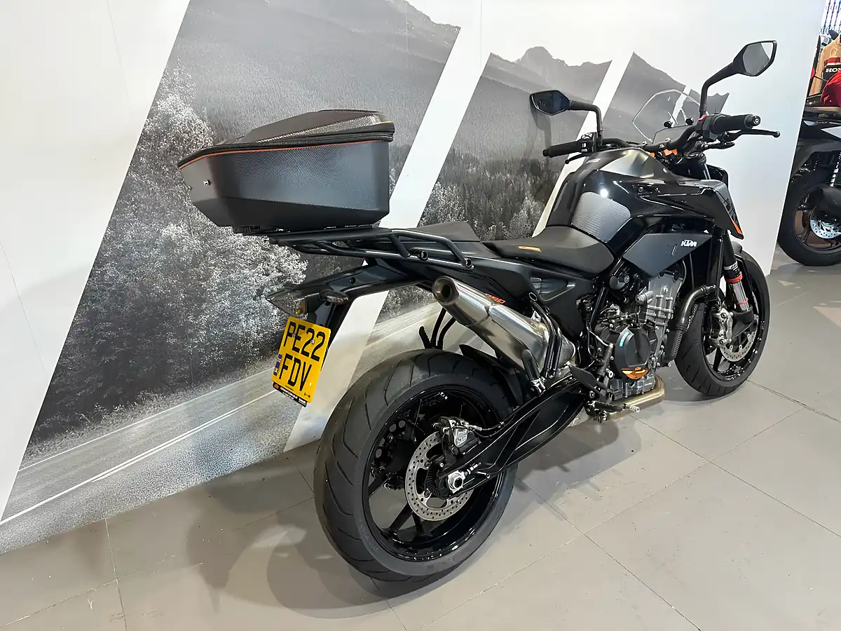Used 2022 Ktm 890 Duke Black and Orange - Interior and Exterior details 6