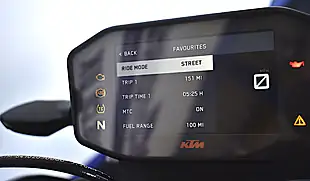 Used 2022 Ktm 890 Duke Naked Black - Interior and Exterior details 17
