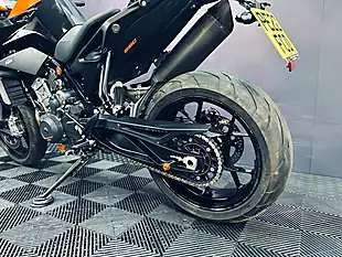 Used 2022 Ktm 890 Duke Orange - Interior and Exterior details 18