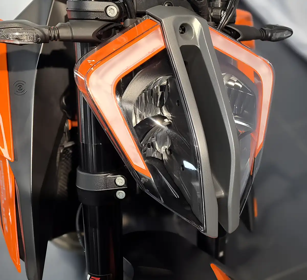 Used 2022 Ktm Superduke R - Interior and Exterior details 9