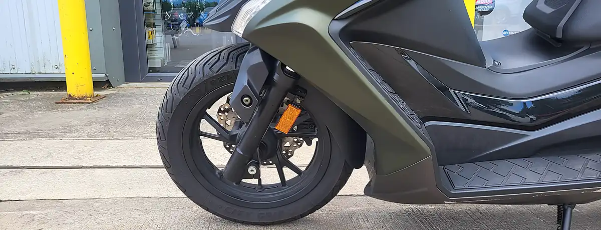 Used 2022 Kymco Dtx 360 Green - Interior and Exterior details 4