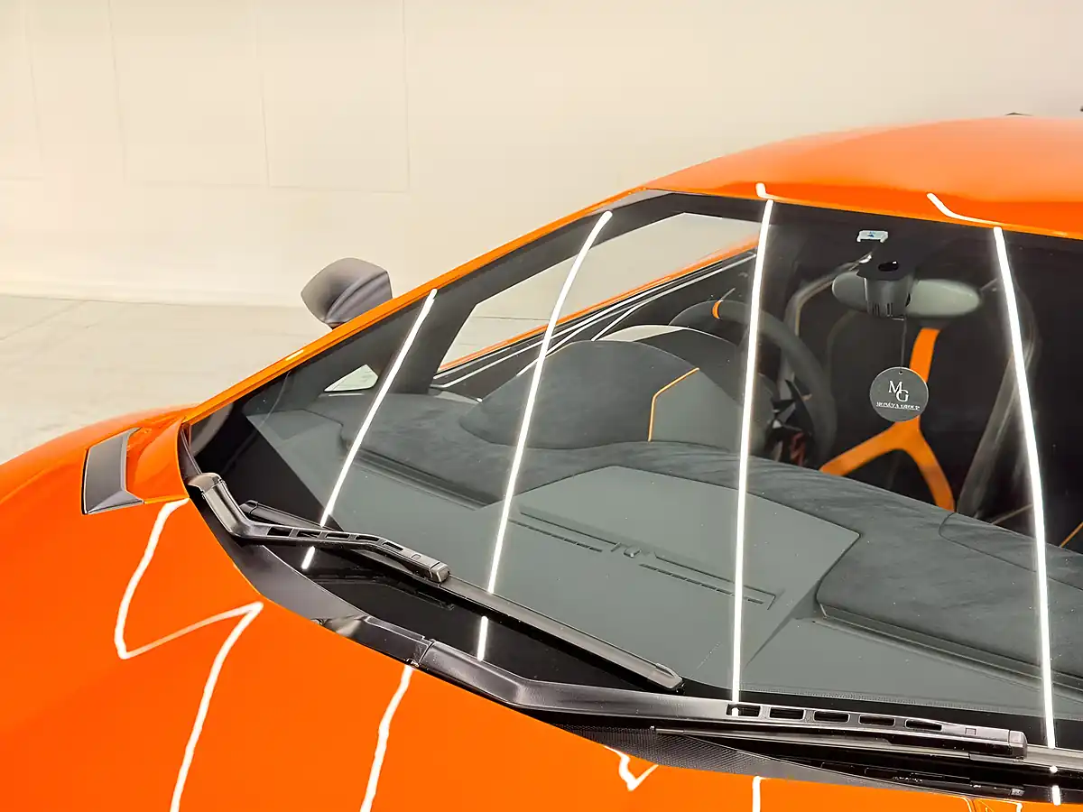 Used 2022 Lamborghini Aventador Superveloce Orange - Interior and Exterior details 16