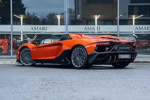 Used 2022 Lamborghini Aventador Ultimae Roadster Arancio Bruciato - Interior and Exterior details 3