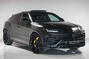 Used 2022 Lamborghini Urus Forge Carbon Edition Black - Interior and Exterior details 2