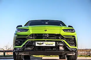 Used 2022 Lamborghini Urus Pearl Capsule Green - Interior and Exterior details 3