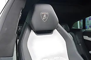 Used 2022 Lamborghini Urus Viola Pasifae - Interior and Exterior details 12