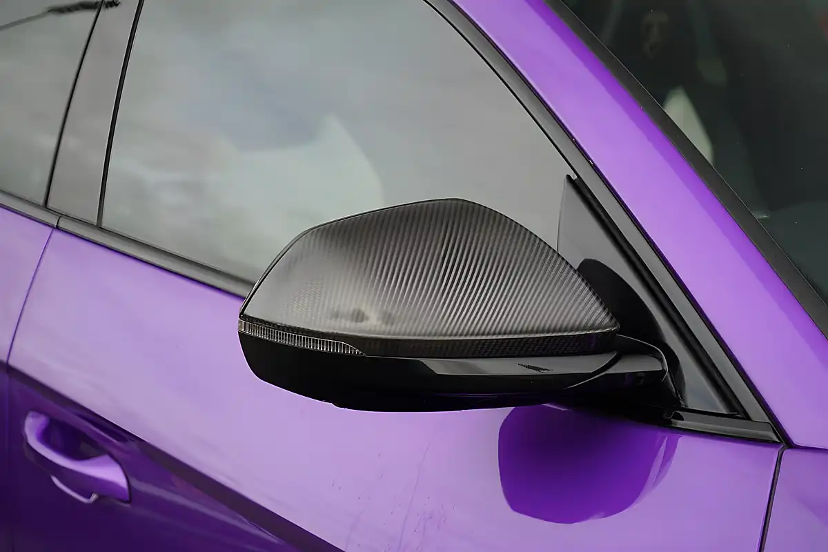 Used 2022 Lamborghini Urus Viola Pasifae - Interior and Exterior details 20