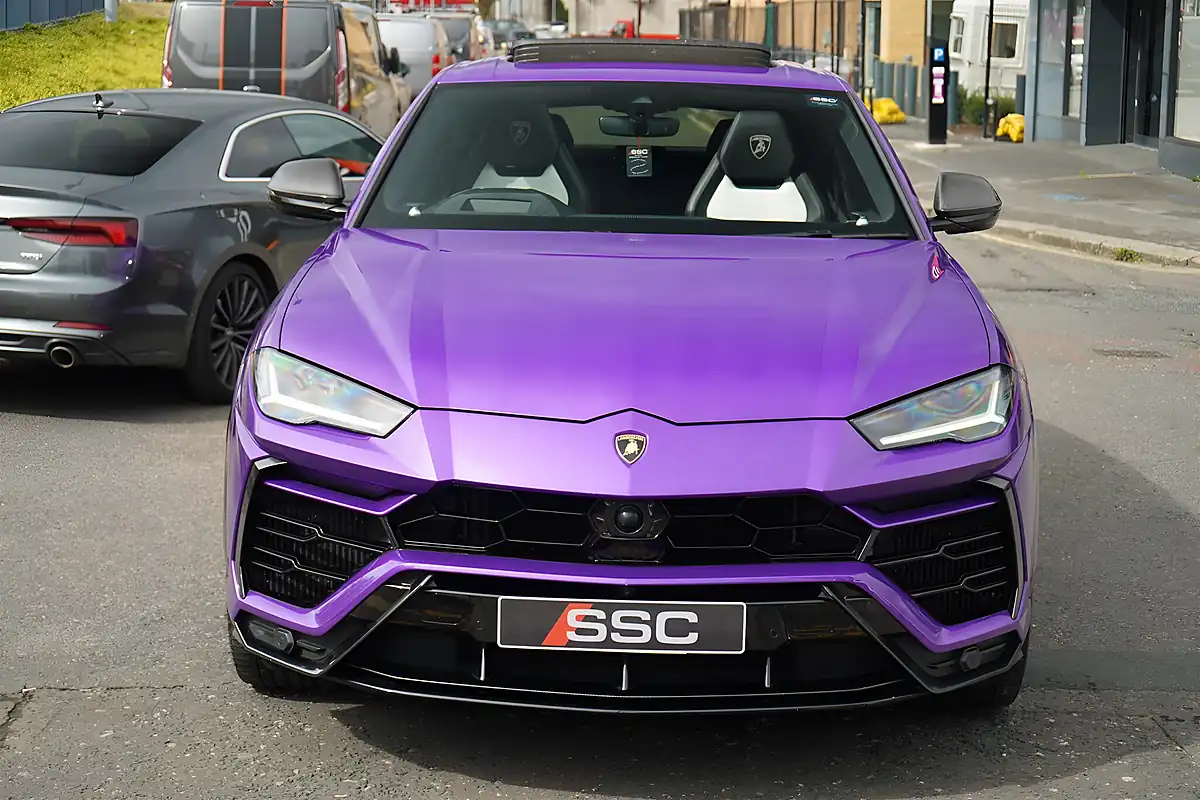 Used 2022 Lamborghini Urus Viola Pasifae - Interior and Exterior details 5
