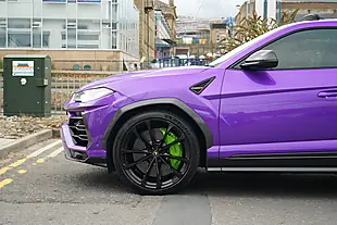 Used 2022 Lamborghini Urus Viola Pasifae - Interior and Exterior details 8