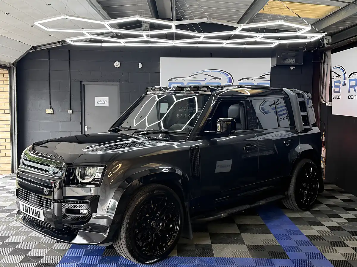 Used 2022 Land Rover Defender 110 Carpathian Edition Grey - Interior and Exterior details 7