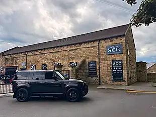 Used 2022 Land Rover Defender 110 Hse Hard Top Santorini Black - Interior and Exterior details 13