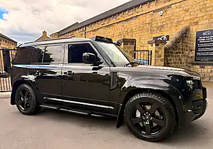 Used 2022 Land Rover Defender 110 Hse Hard Top Santorini Black - Interior and Exterior details 4