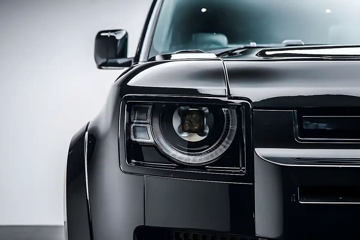 Used 2022 Land Rover Defender 110 Hse Santorini Black - Interior and Exterior details 10