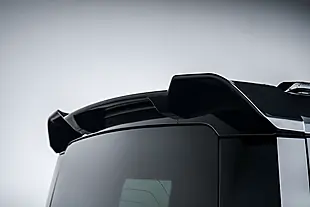 Used 2022 Land Rover Defender 110 Hse Santorini Black - Interior and Exterior details 13