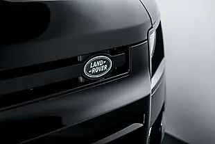 Used 2022 Land Rover Defender 110 Hse Santorini Black - Interior and Exterior details 15