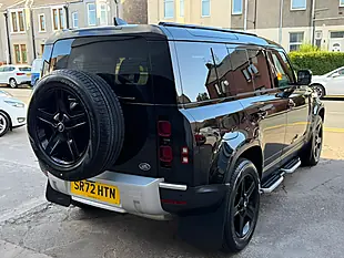 Used 2022 Land Rover Defender 110 Se Black - Interior and Exterior details 11