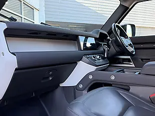 Used 2022 Land Rover Defender 110 Se Black - Interior and Exterior details 12