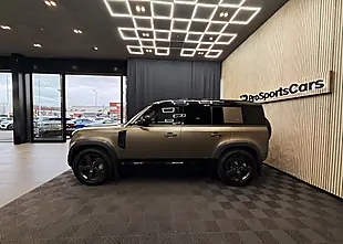 Used 2022 Land Rover Defender 110 X-Dynamic Hse Brown - Interior and Exterior details 10