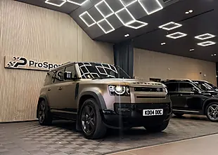 Used 2022 Land Rover Defender 110 X-Dynamic Hse Brown - Interior and Exterior details 8