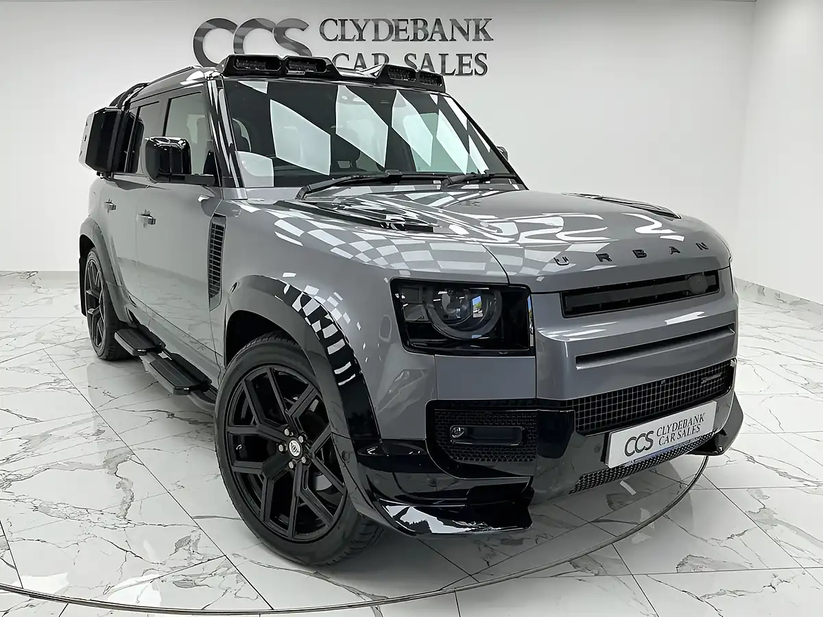 Used 2022 Land Rover Defender 110 X-Dynamic Hse Eiger Grey - Front View