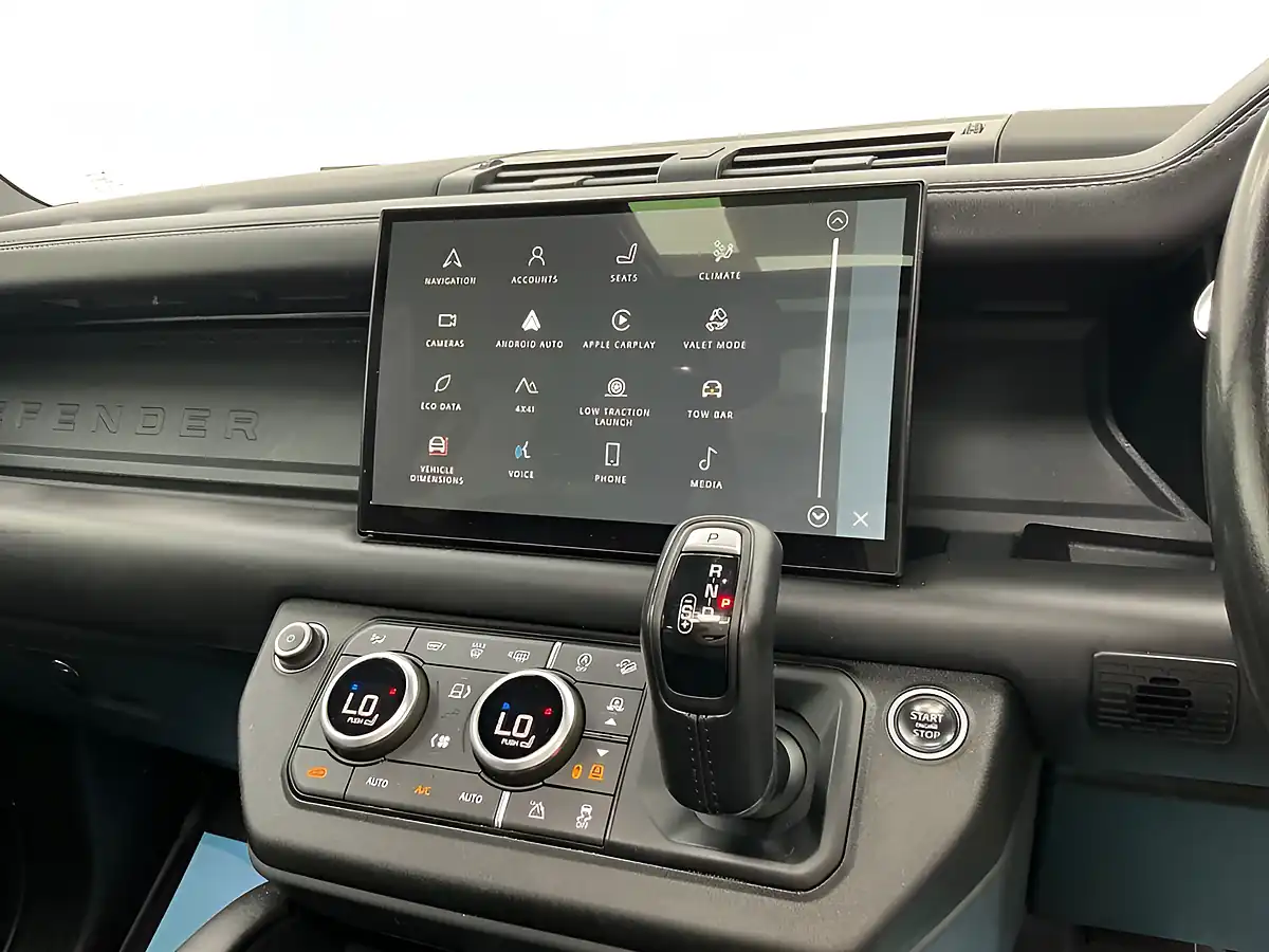Used 2022 Land Rover Defender 110 X-Dynamic Hse Eiger Grey - Interior and Exterior details 15