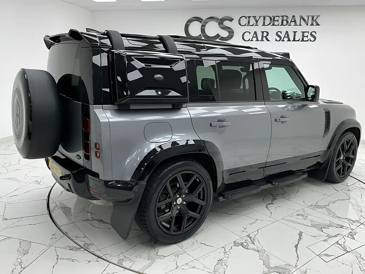 Used 2022 Land Rover Defender 110 X-Dynamic Hse Eiger Grey - Interior and Exterior details 2