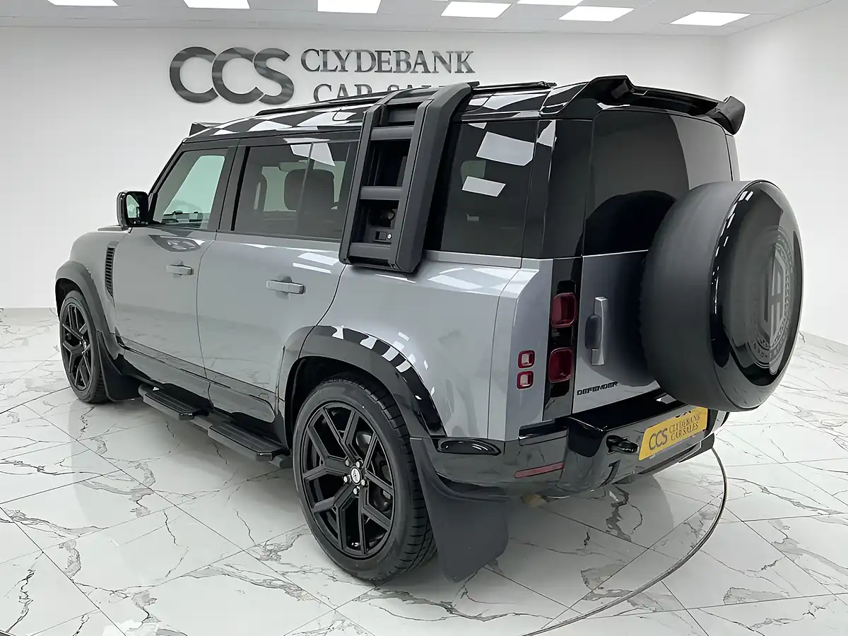 Used 2022 Land Rover Defender 110 X-Dynamic Hse Eiger Grey - Interior and Exterior details 5