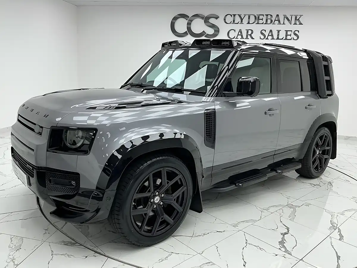 Used 2022 Land Rover Defender 110 X-Dynamic Hse Eiger Grey - Interior and Exterior details 7