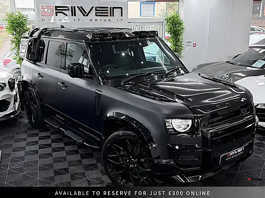 2022 Land Rover Defender 110 X-Dynamic S D250
