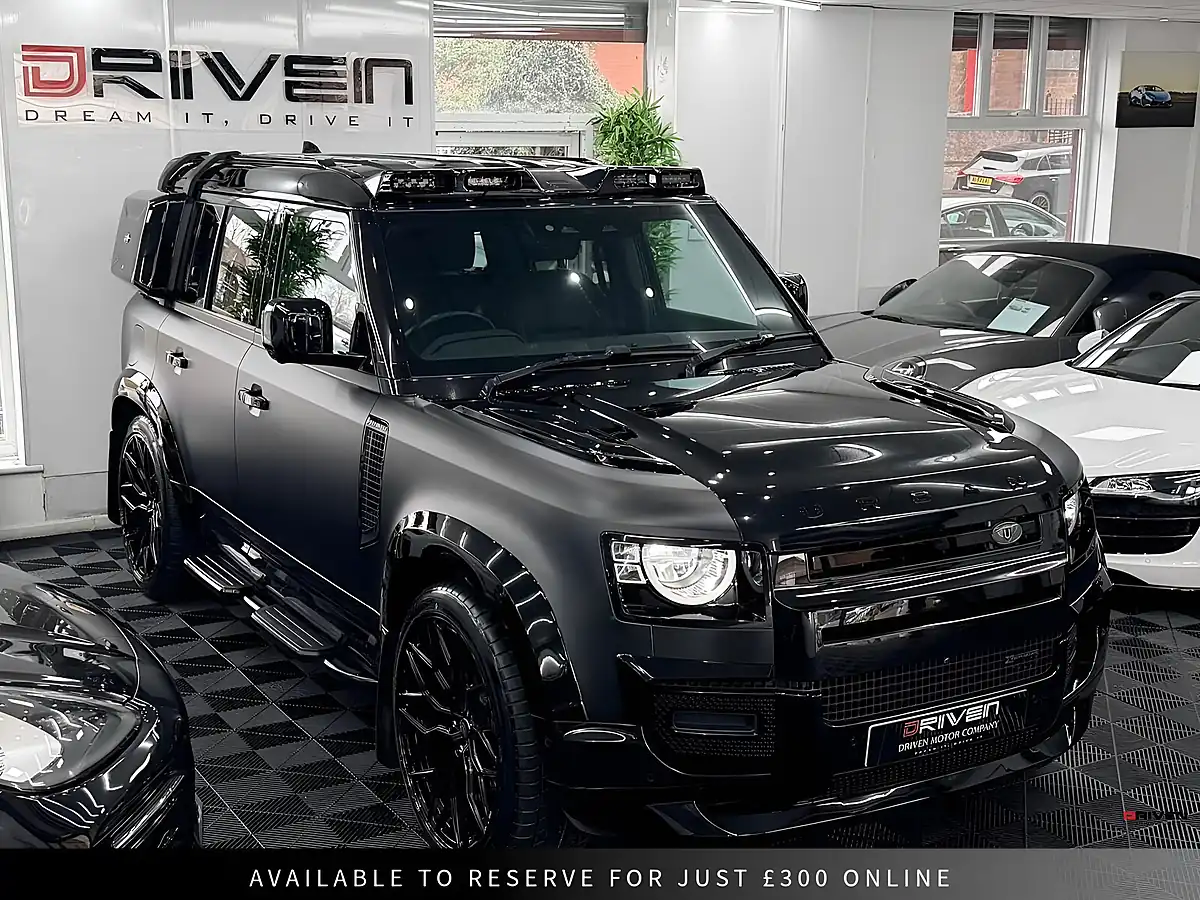 Used 2022 Land Rover Defender 110 X-Dynamic S Black - Interior and Exterior details 12