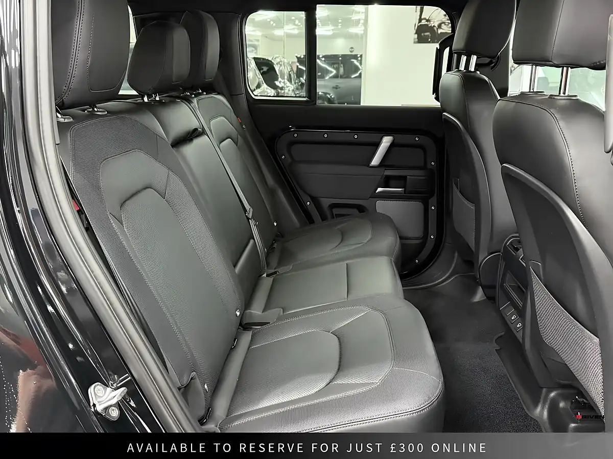 Used 2022 Land Rover Defender 110 X-Dynamic S Black - Interior and Exterior details 17