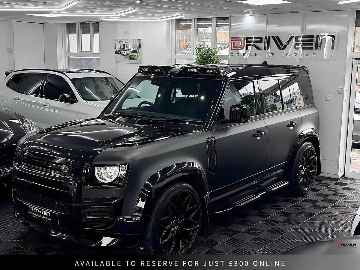Used 2022 Land Rover Defender 110 X-Dynamic S Black - Interior and Exterior details 6