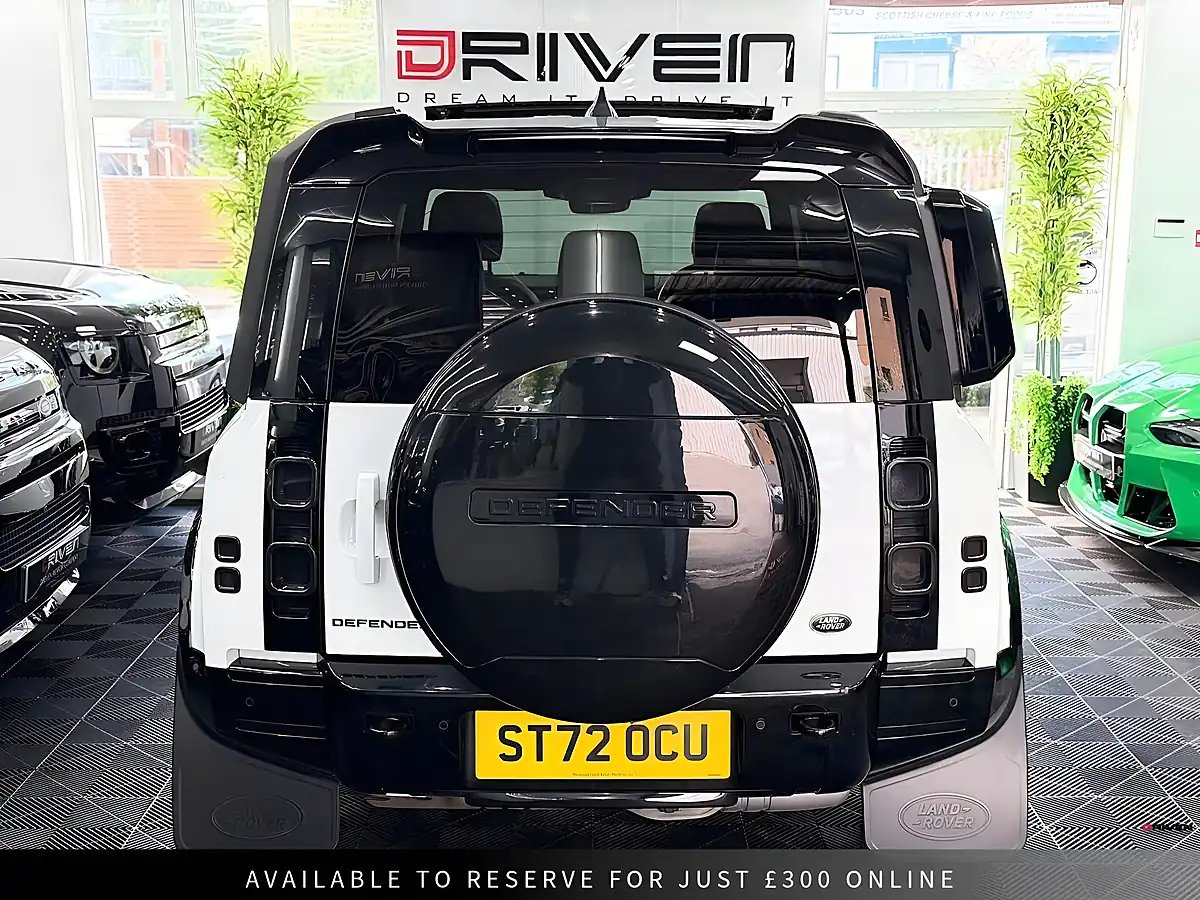 Used 2022 Land Rover Defender 110 X-Dynamic S White - Interior and Exterior details 10