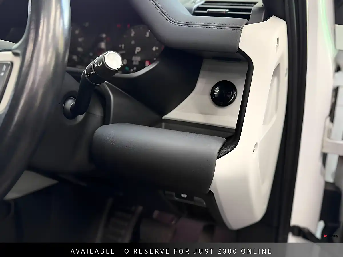 Used 2022 Land Rover Defender 110 X-Dynamic S White - Interior and Exterior details 15