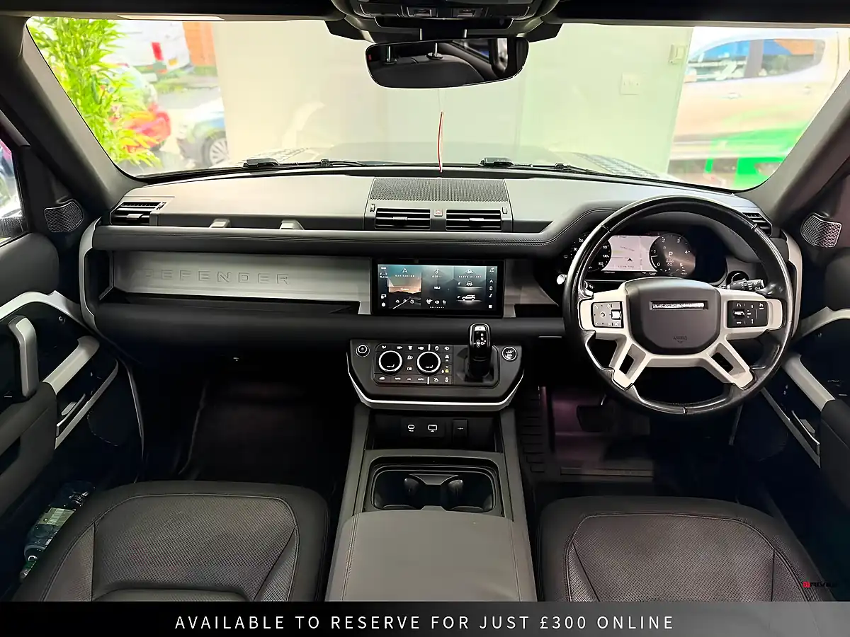 Used 2022 Land Rover Defender 110 X-Dynamic S White - Interior and Exterior details 4