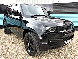 Used 2022 Land Rover Defender 110 X-Dynamic Se Santorini Black - Interior and Exterior details 4