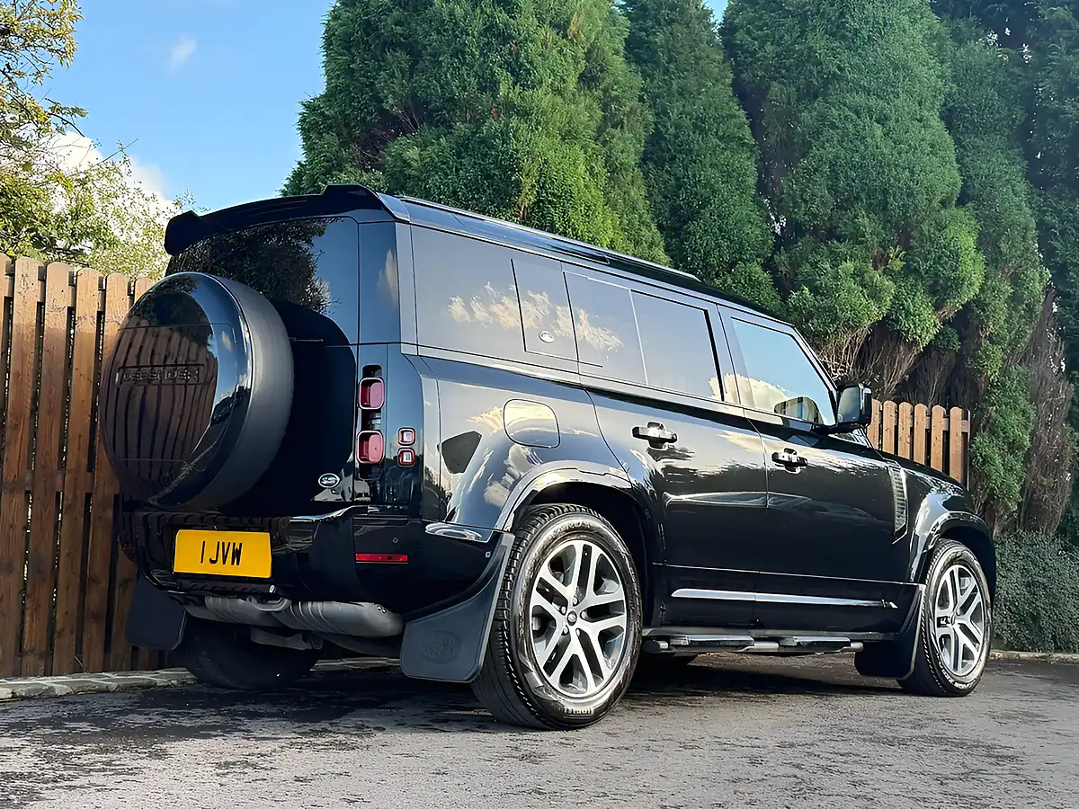 Used 2022 Land Rover Defender 110 Xs Edition Santorini Black Metallic - Interior and Exterior details 19