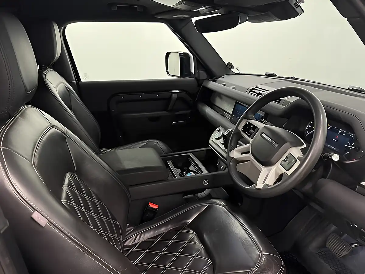 Used 2022 Land Rover Defender 90 Black - Interior and Exterior details 7
