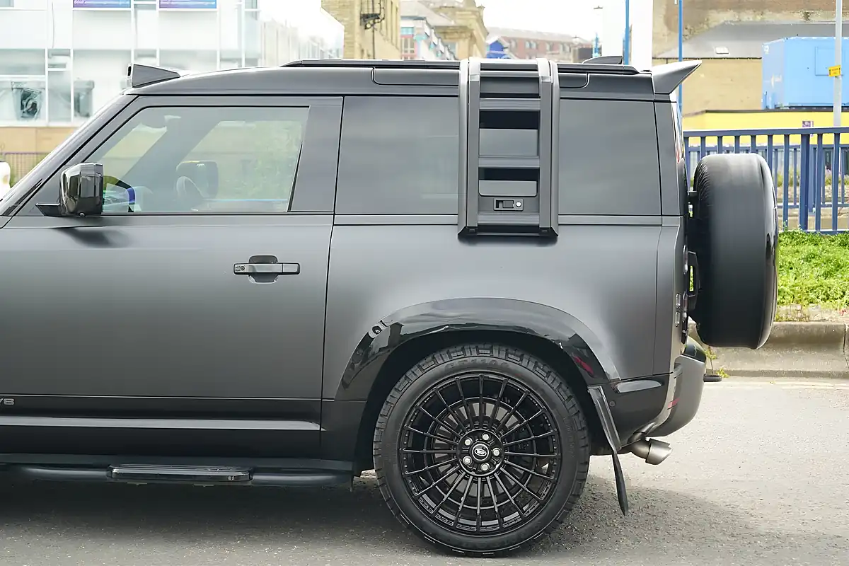 Used 2022 Land Rover Defender 90 Carpathian Edition Grey - Interior and Exterior details 10