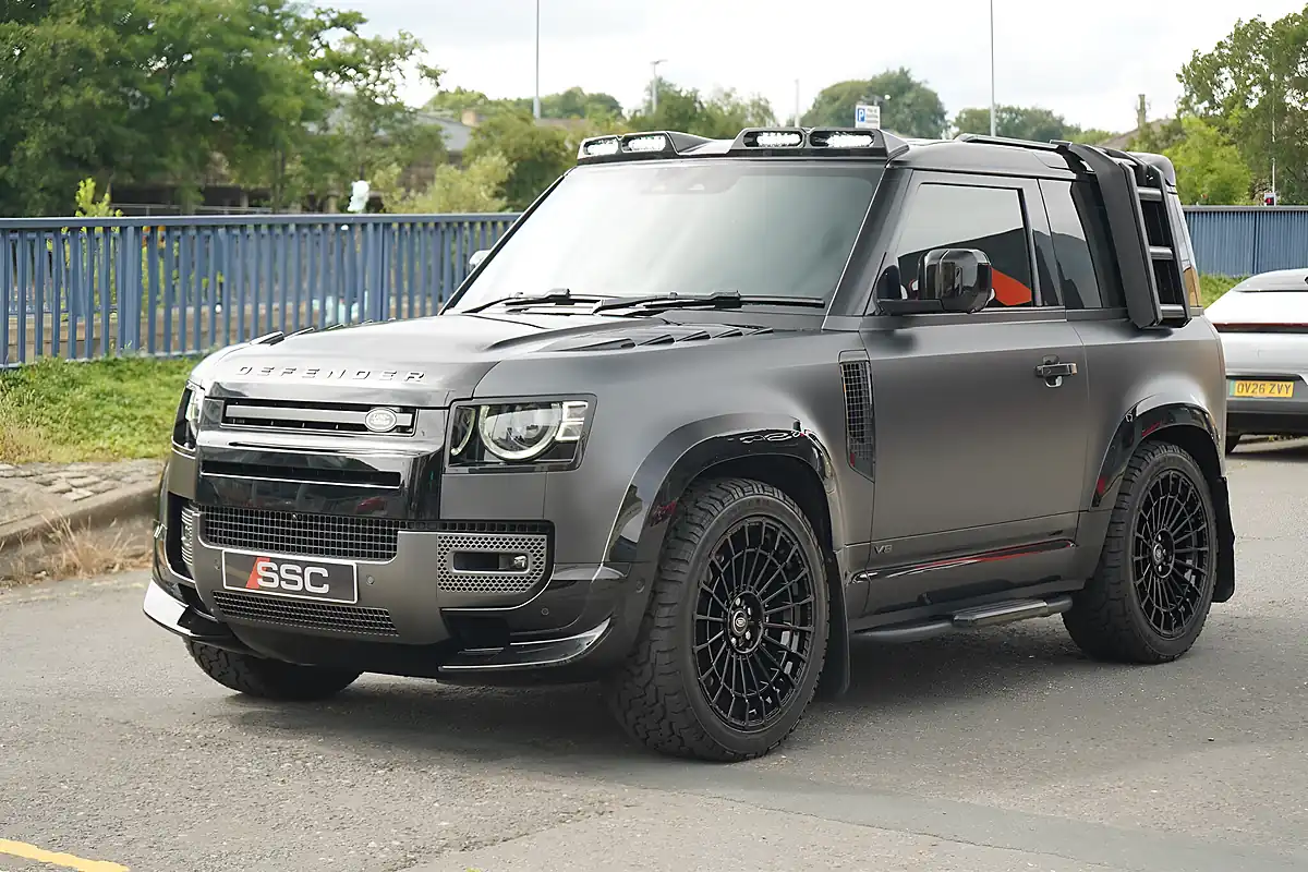 Used 2022 Land Rover Defender 90 Carpathian Edition Grey - Interior and Exterior details 7