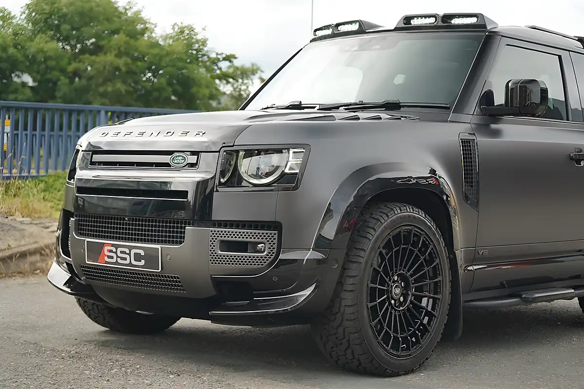 Used 2022 Land Rover Defender 90 Carpathian Edition Grey - Interior and Exterior details 8